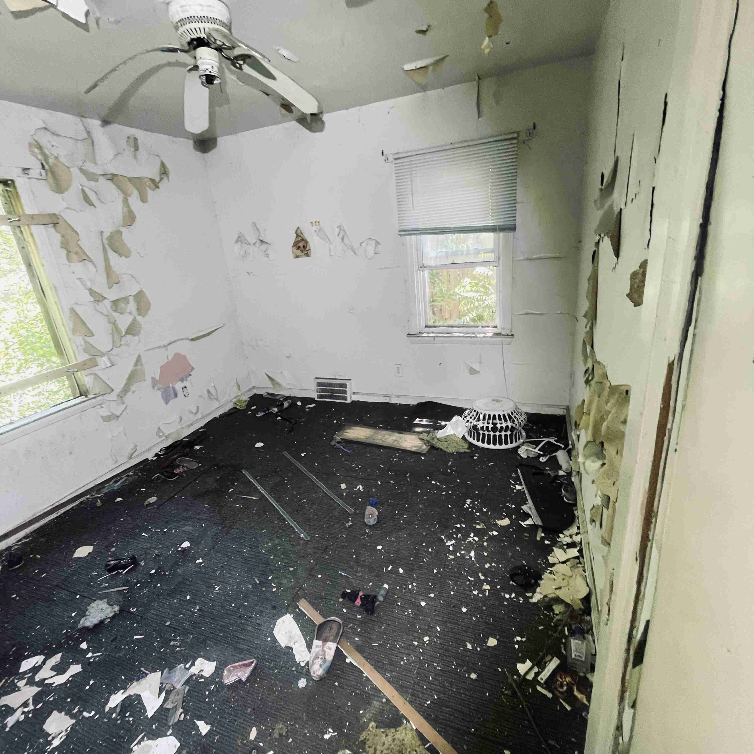 11706 Auburn (37).jpg